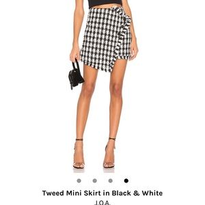 Size Small J.O.A. Tweed Mini Skirt - never worn